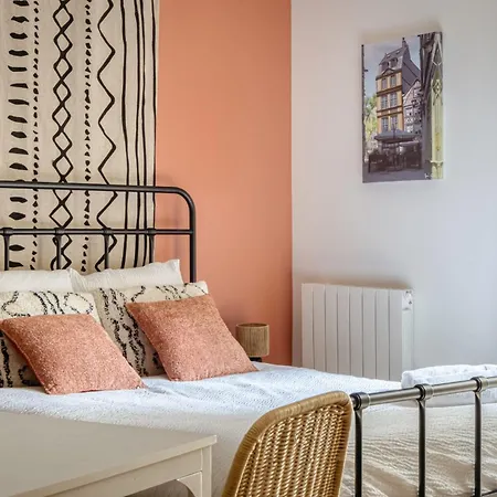 Chez Jeanne - Renove Balneo Et Balcon Centre 鲁昂